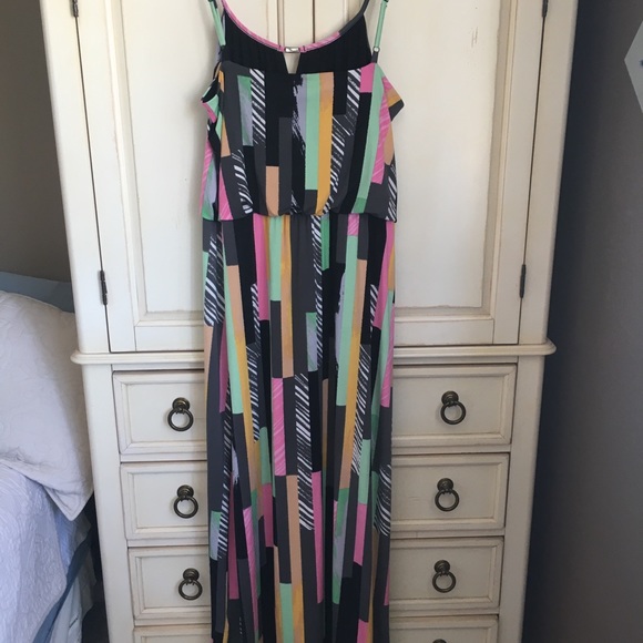 Style & Co. Dresses & Skirts - 🇺🇸3/$20 Maxi dress modern/retro look size L